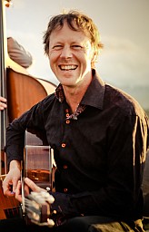 Marc Atkinson playing a Solo